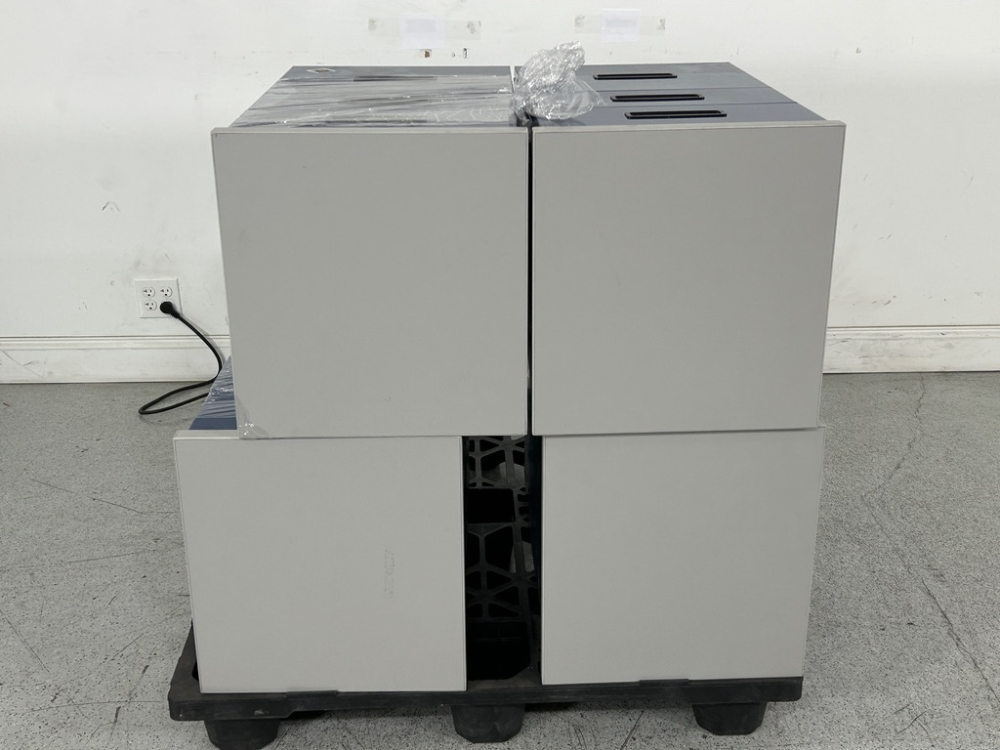 Image of Lot Of 3 Drawer Filing Cabinets